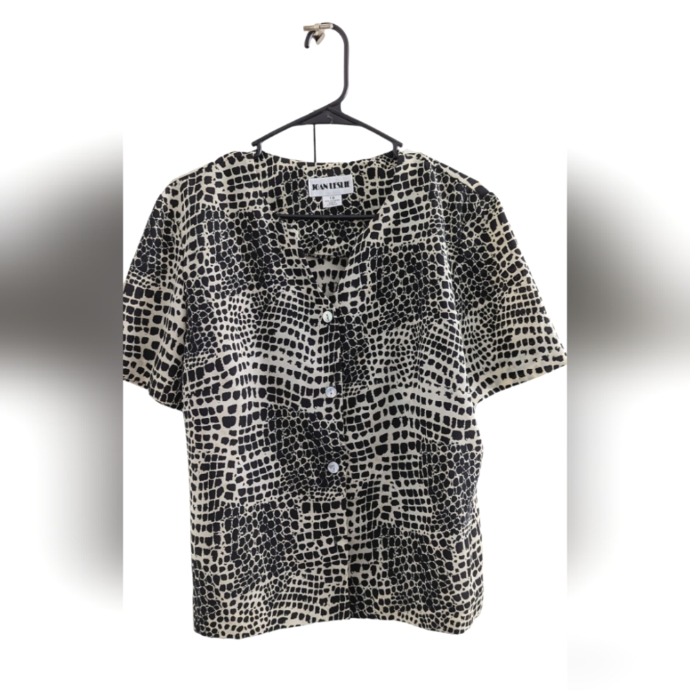 Joan Leslie Black and White Blouse, Size 16